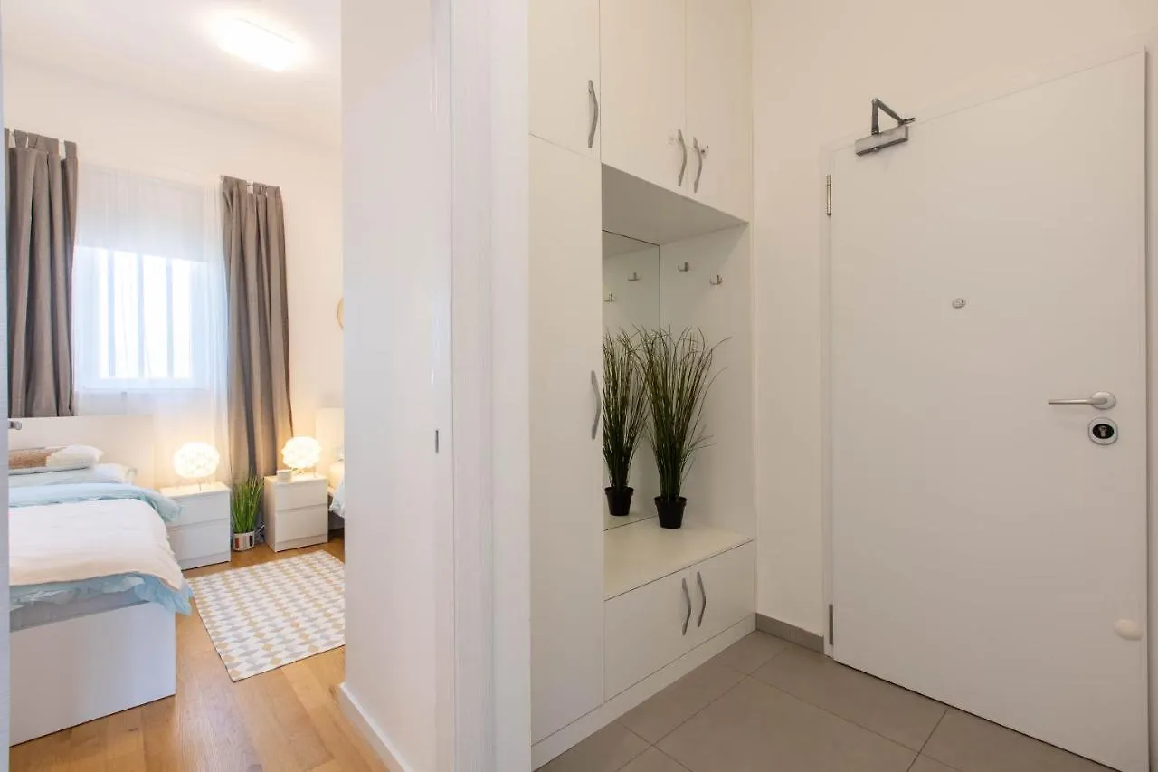 Apartamento Penthouse Heavenly Holiday Home Split